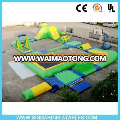 Custmoized giant commercial inflatable floating water park